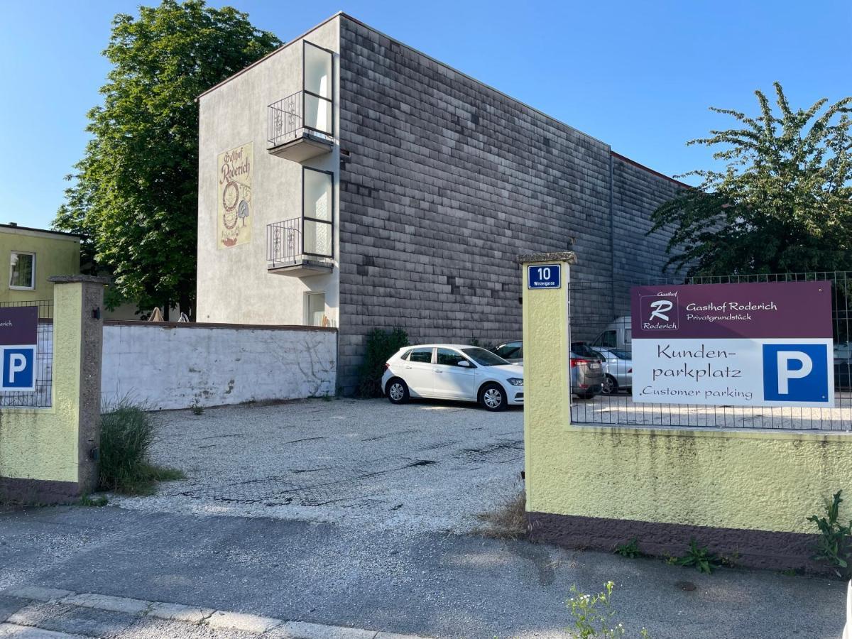 Gasthof Roderich Hotel Langenzersdorf Buitenkant foto